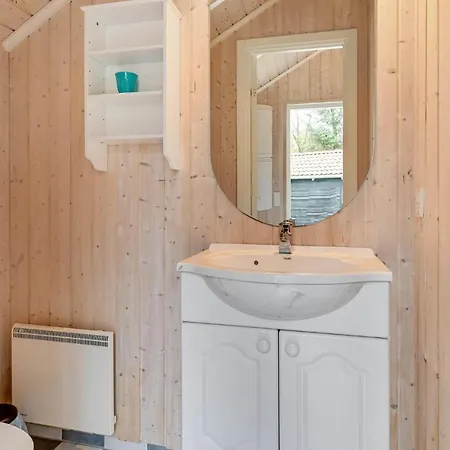 Awesome Home In Oksbol With Sauna *